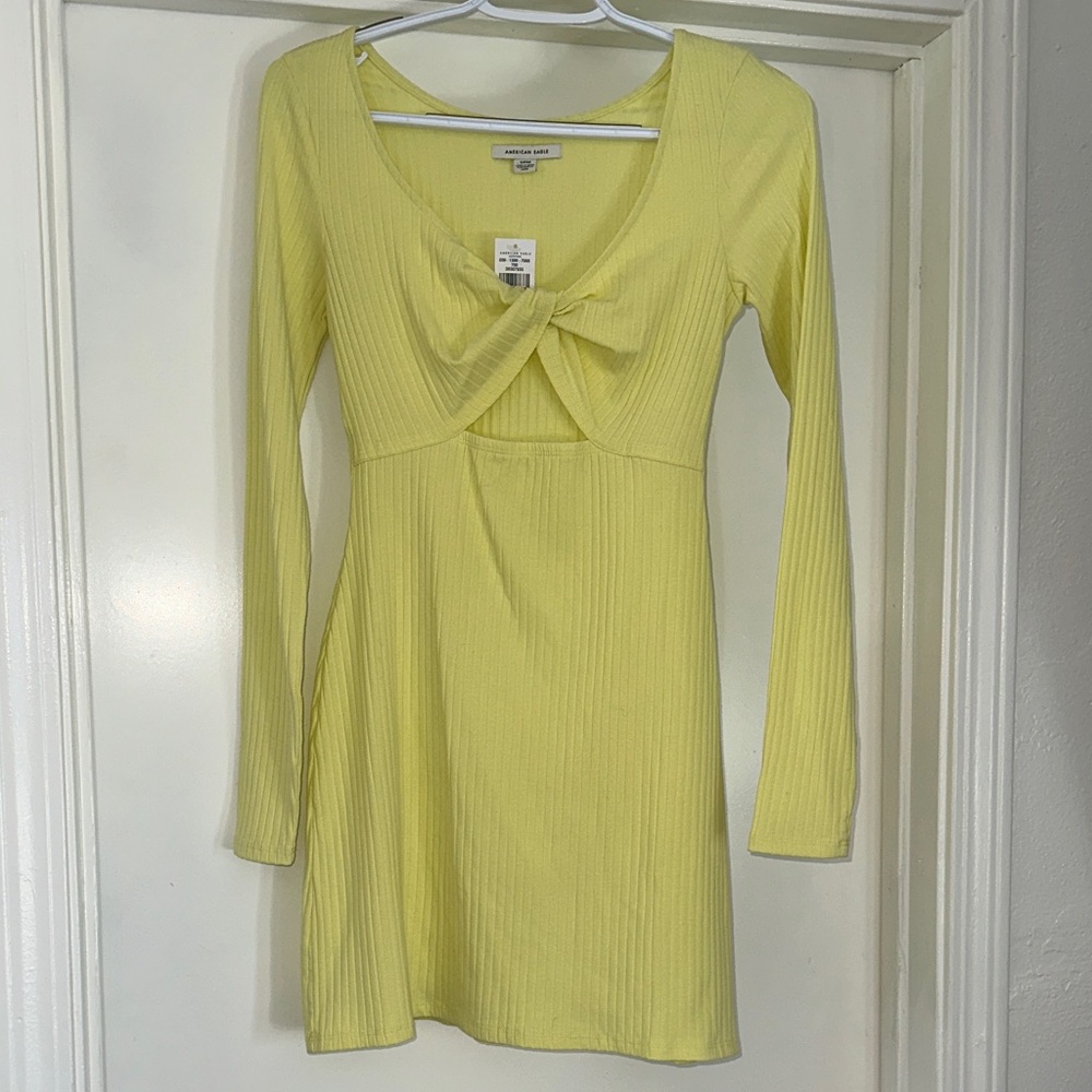 American Eagle Outfitters Light Yellow Long Sleeve Dress